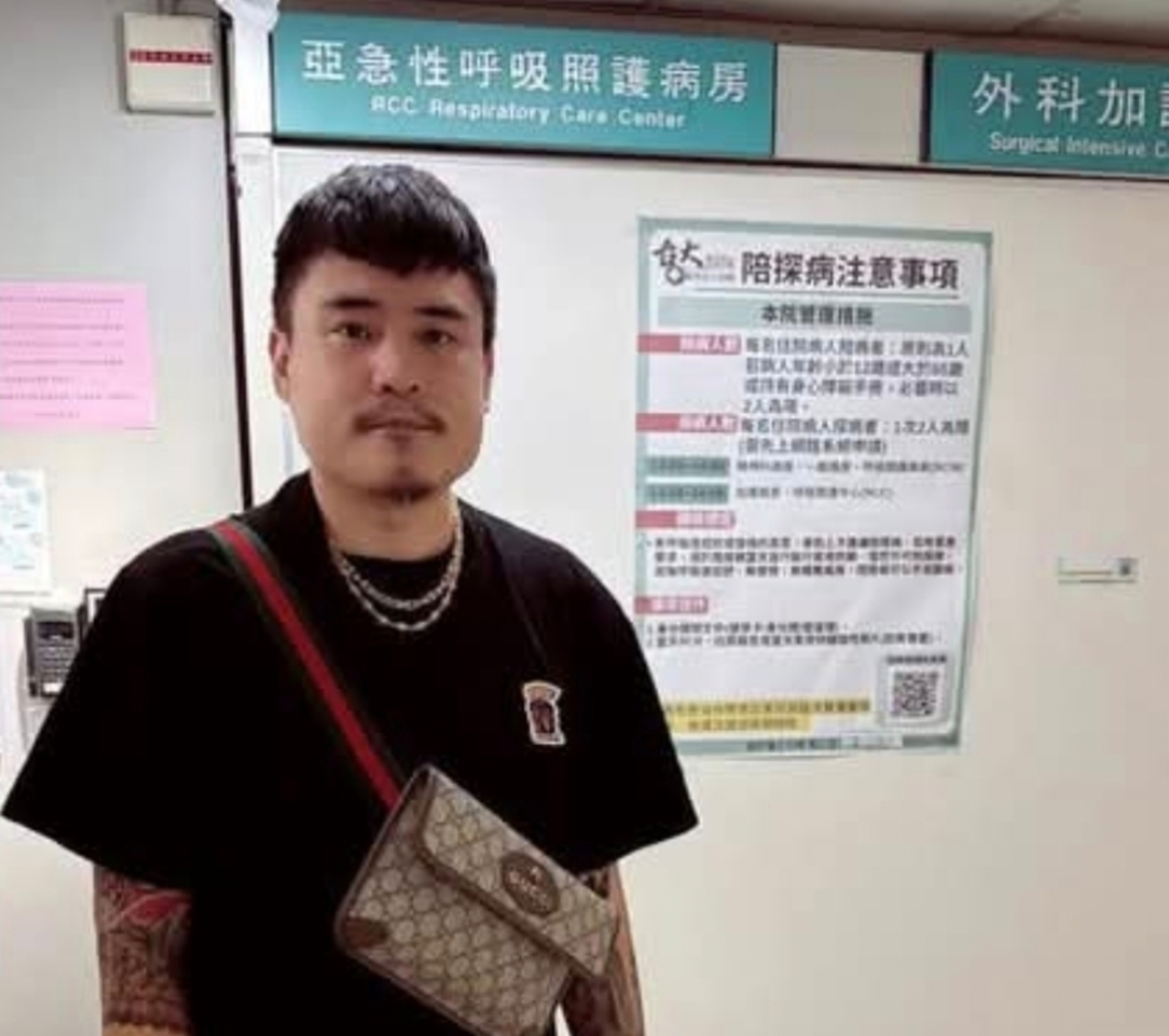 屏東新聞 - 漢堡超人陳韋強赴新竹探視病童 隔著玻璃一句「漢堡叔叔來看妳」讓人紅了眼眶