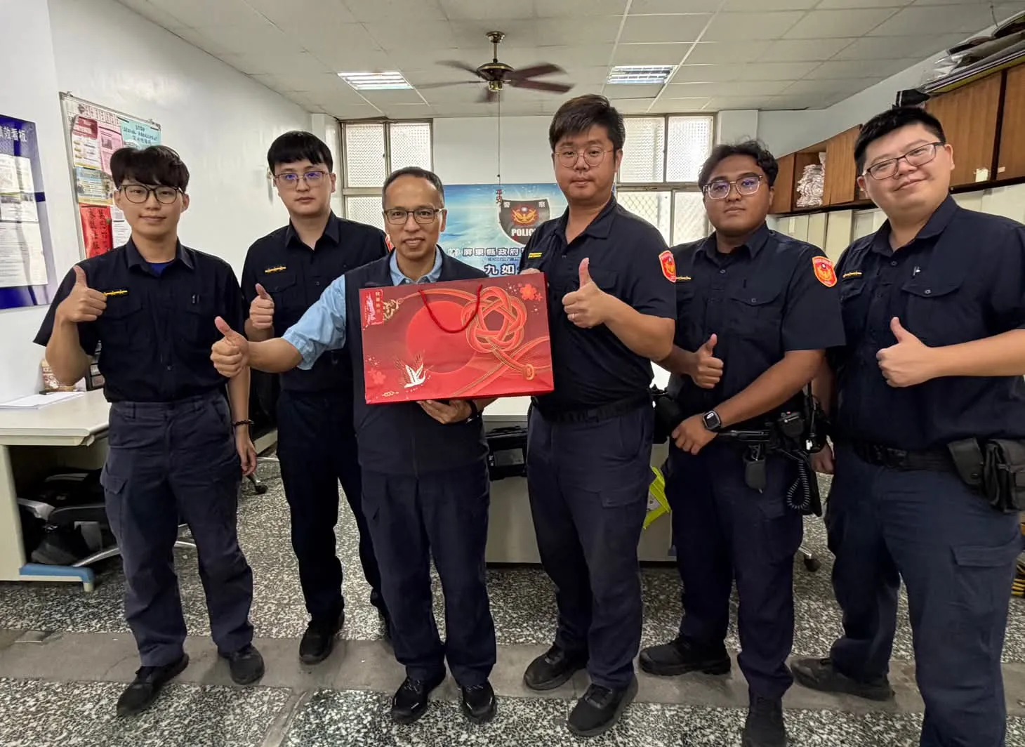 屏東新聞 - 九如分駐所 破案獎金分局之冠 分局長邱逸樵 警友主任林秀菊肯定