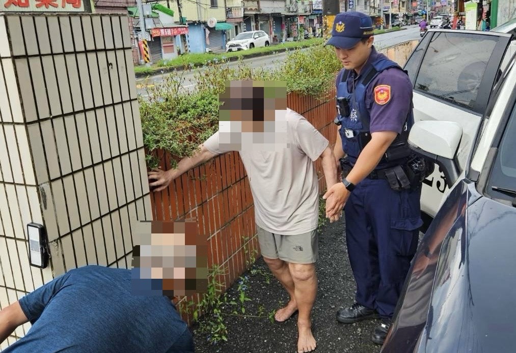 清晨急尋失智母親 九如警火速出動暖心尋回助團圓